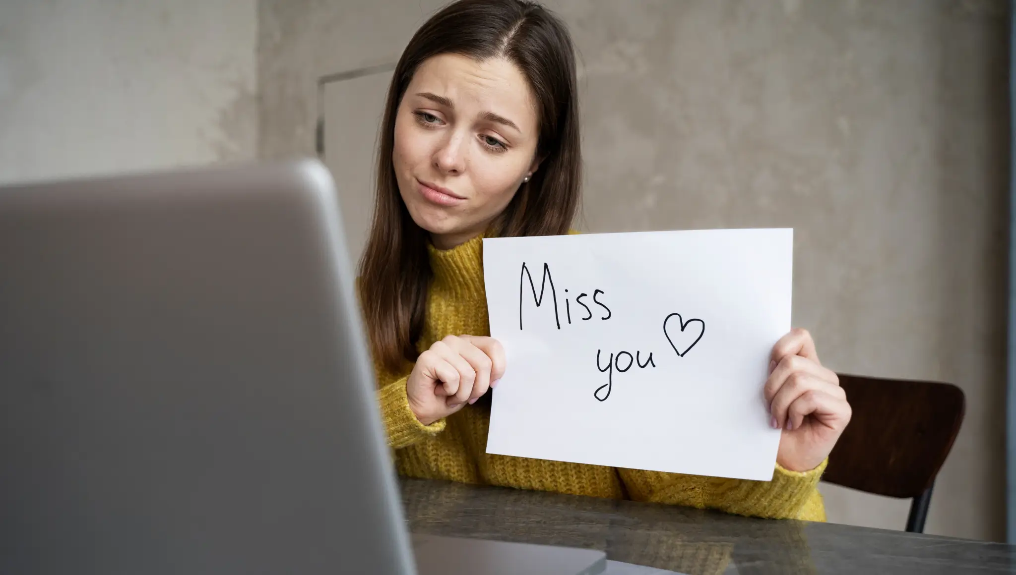 Missing Day 2026 (20 February): Date, Significance, Quotes, Messages, Feelings, and How to Express It